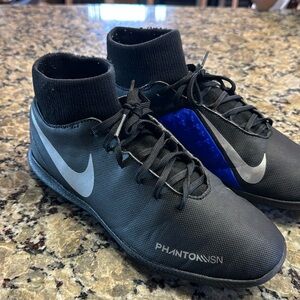 Nike indoor soccer shoes
